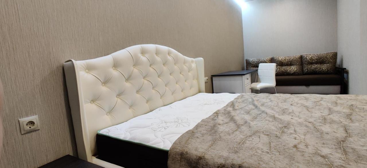 Luxury Apartments Atlant Lutsʼk 外观 照片