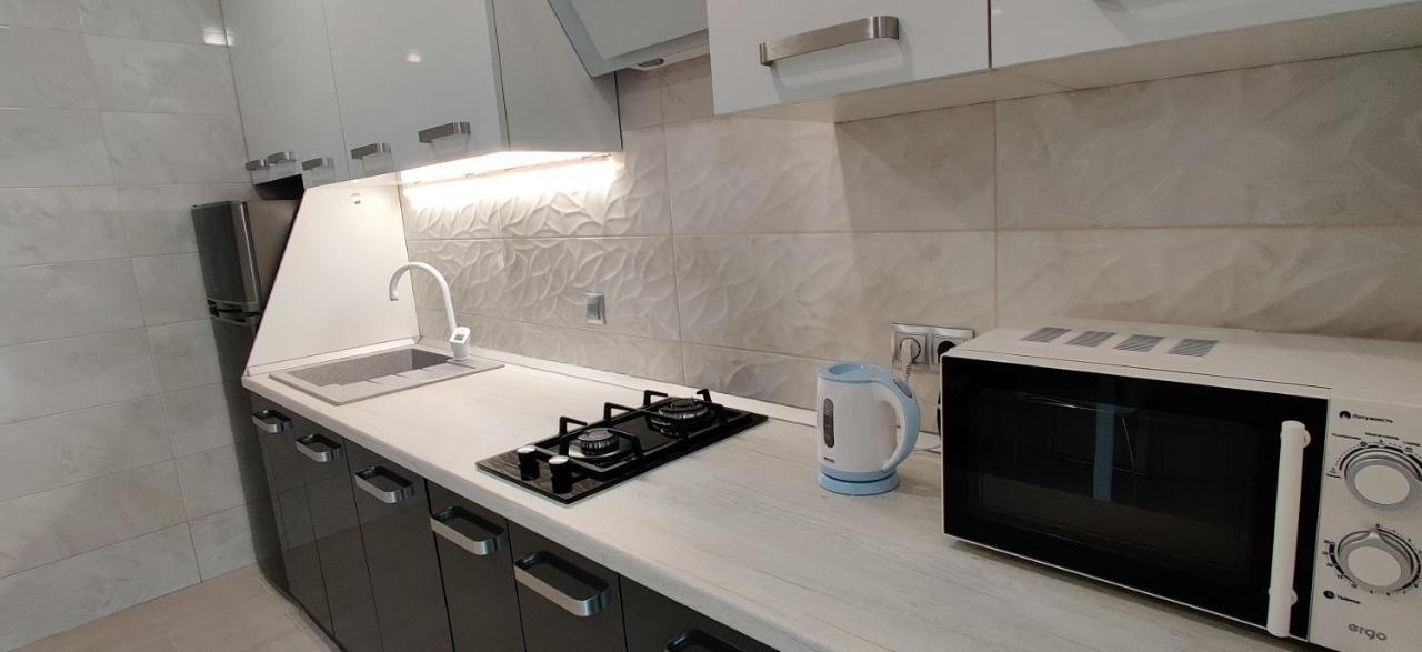 Luxury Apartments Atlant Lutsʼk 外观 照片