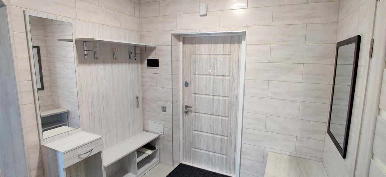 Luxury Apartments Atlant Lutsʼk 外观 照片